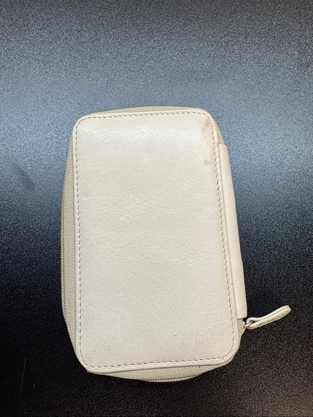 Gems Genuine Leather Cream Zip Key Holder